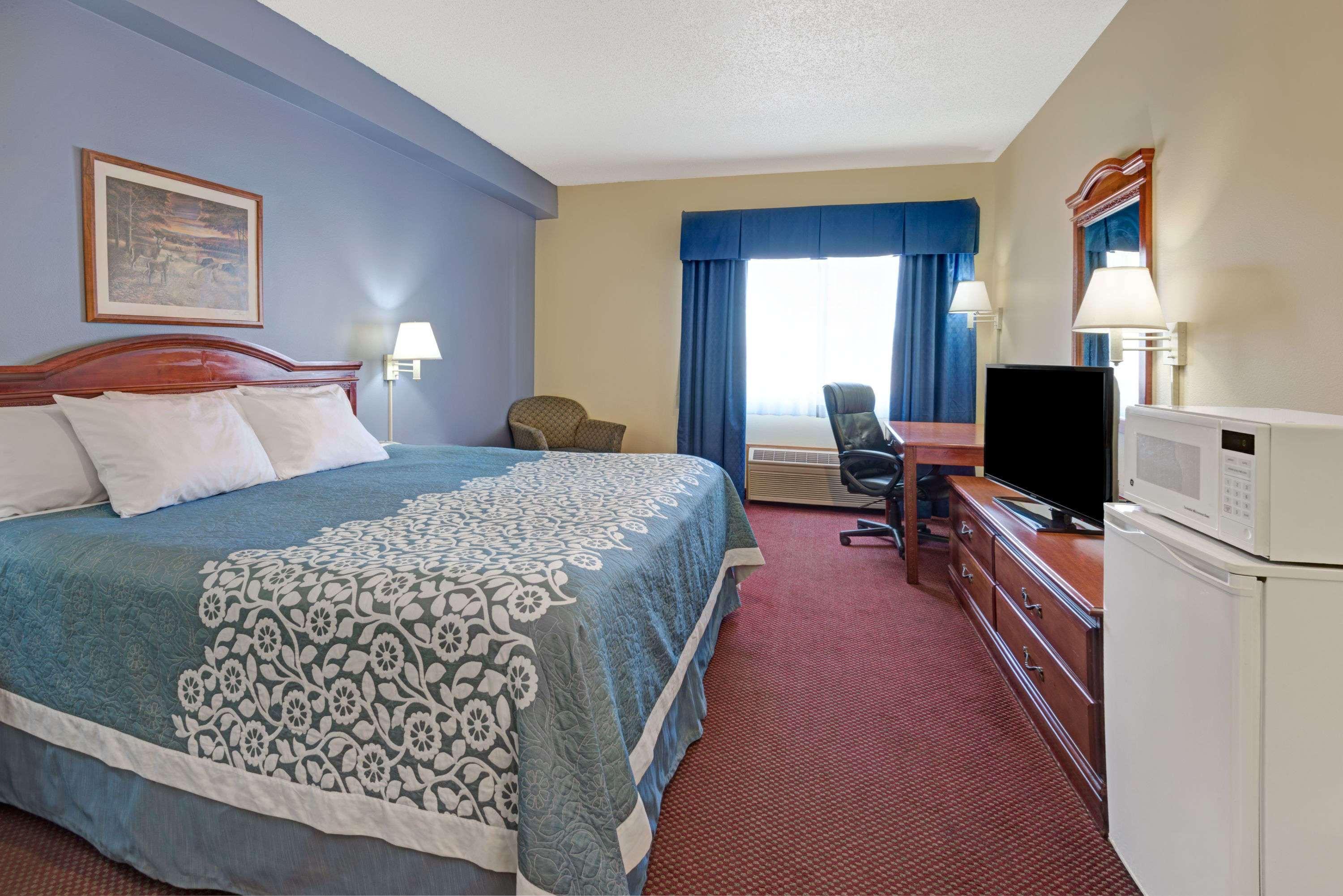 Days Inn By Wyndham Laramie Exterior foto